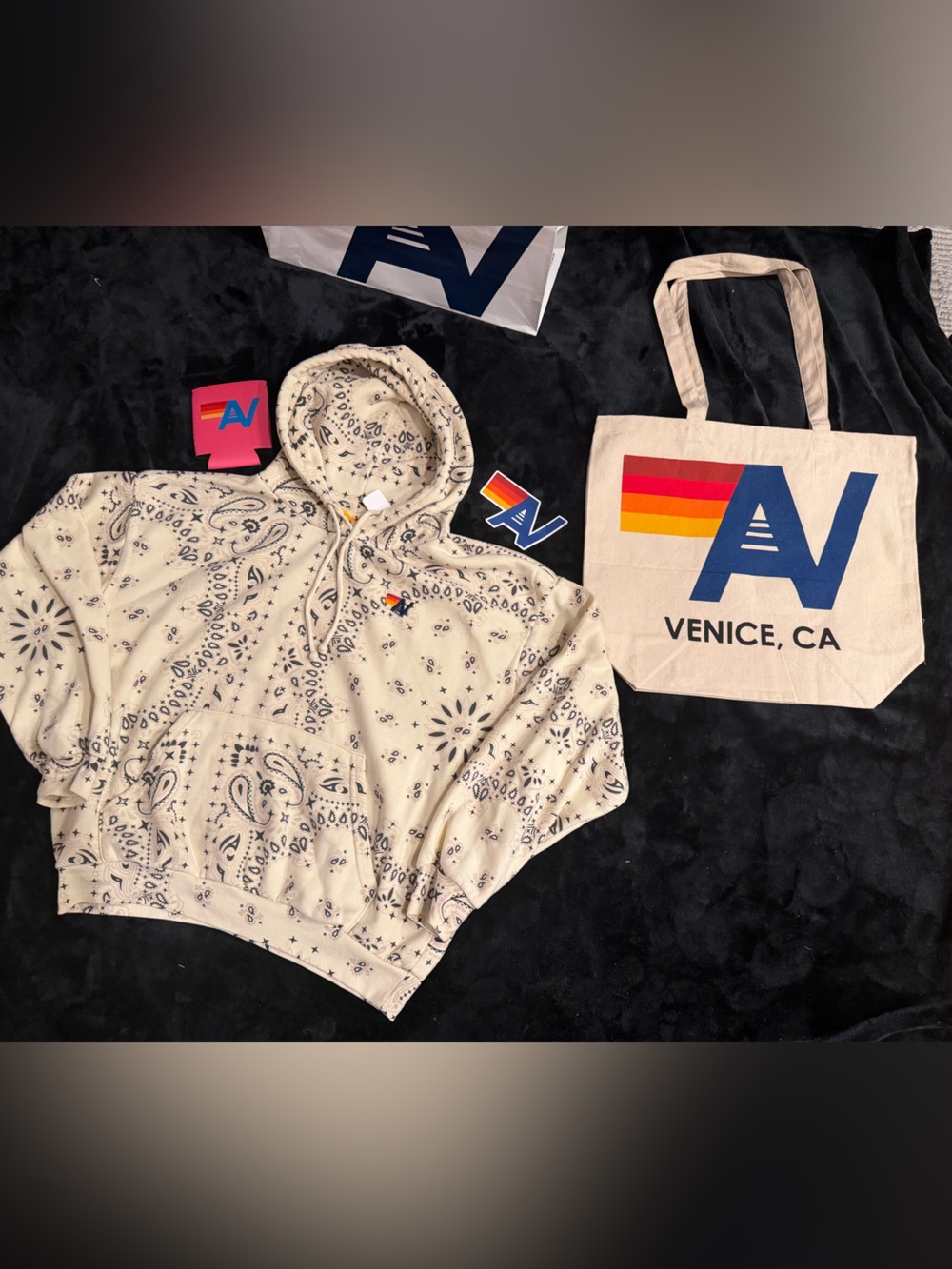 - NWT Aviator NationRelaxed Bandana Hoodie in Vintage White Small + Tote bag